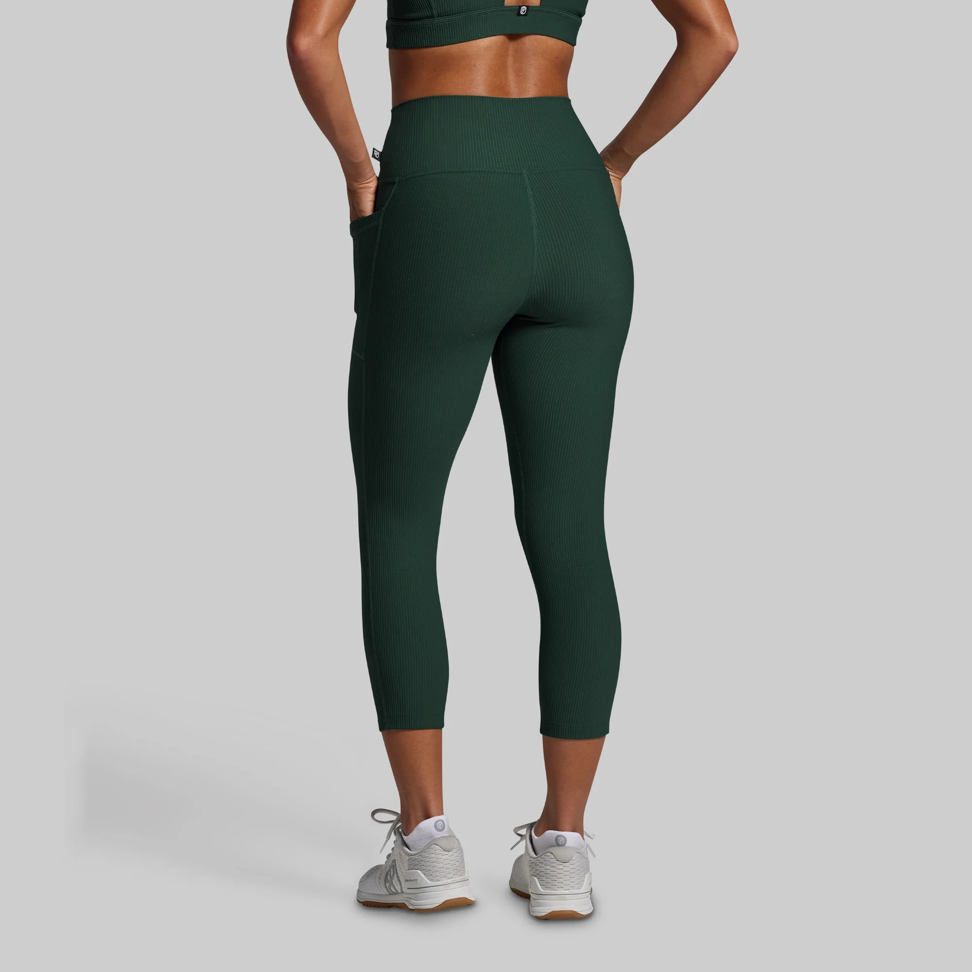 All or Nothing Capri w/ Pockets (Grove) - Image 2