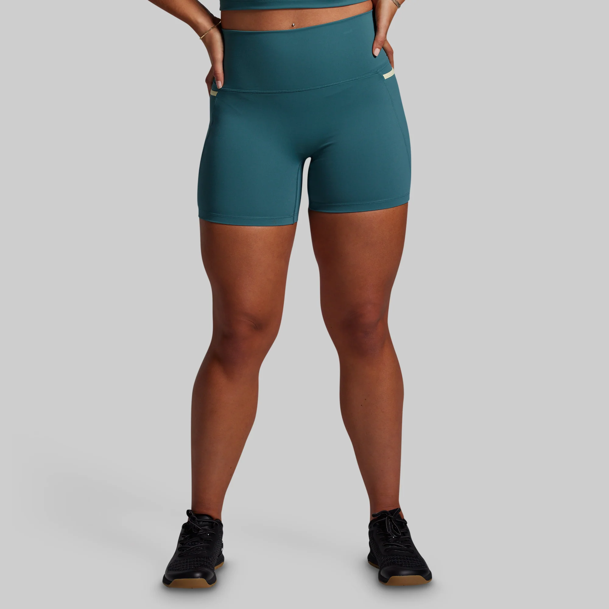 Eccentric Short (Aegean) - Image 4