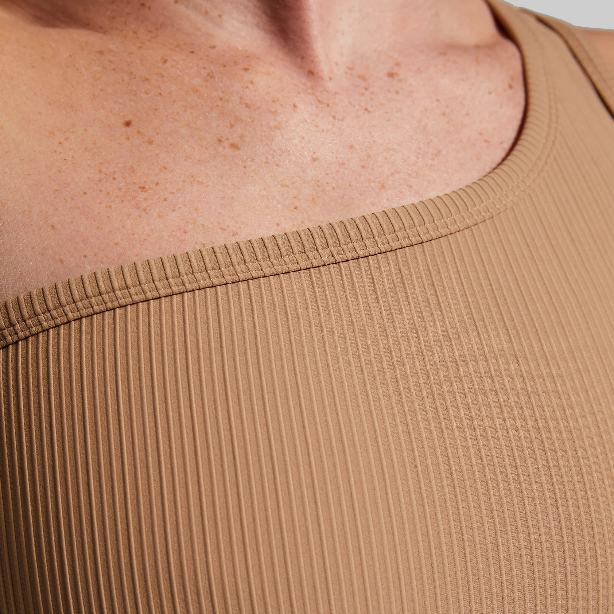 Evolve Sports Bra (Tiger's Eye) - Image 3