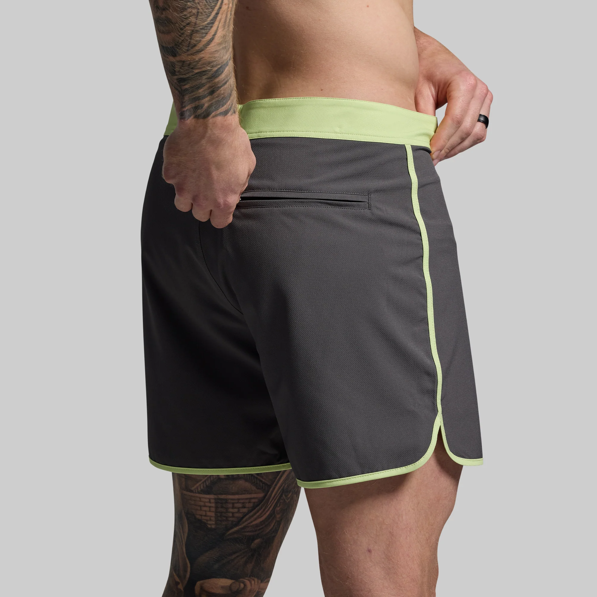 Island Short 5" (Gunmetal) - Image 6