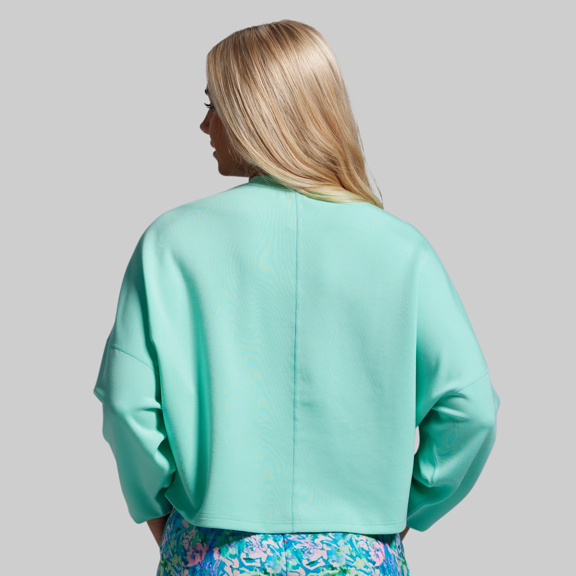 Lounge Lux Cropped Pullover (Jelly Mint) - Image 2