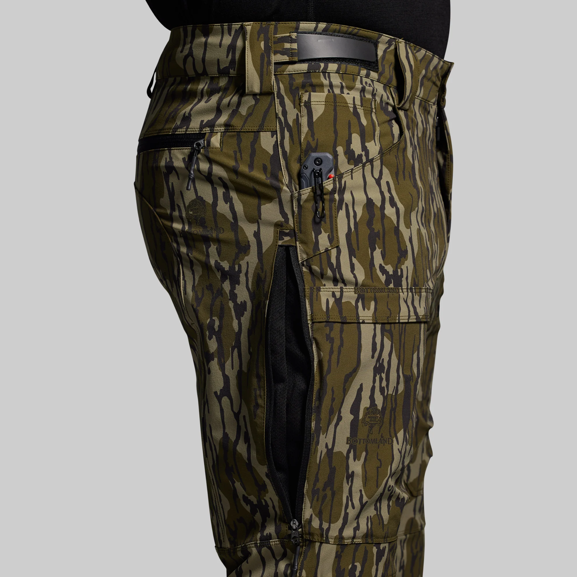 Men's Frontier Pant Light 2.0 (Mossy Oak® Original Bottomland® 2025) - Image 5