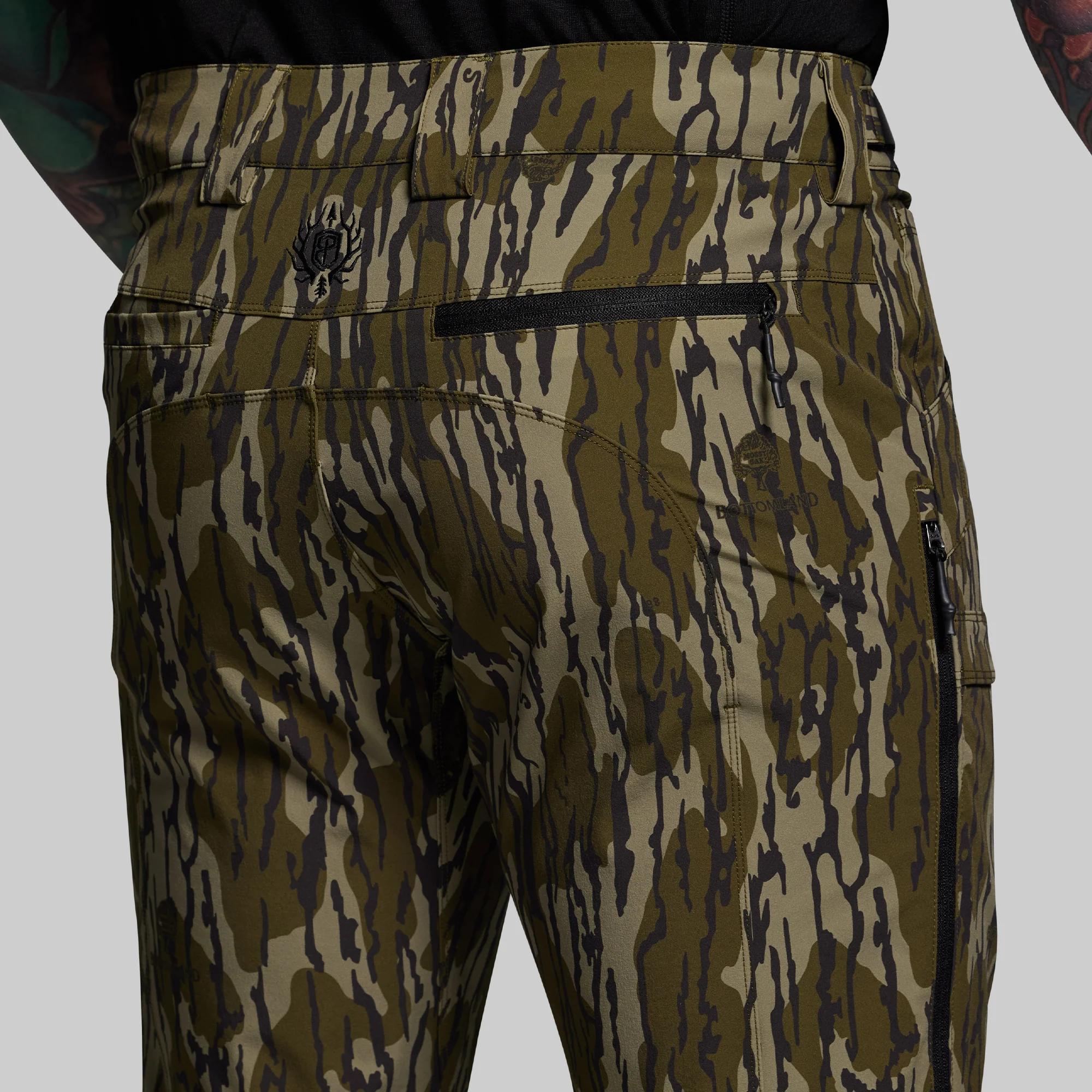 Men's Frontier Pant Light 2.0 (Mossy Oak® Original Bottomland® 2025) - Image 6