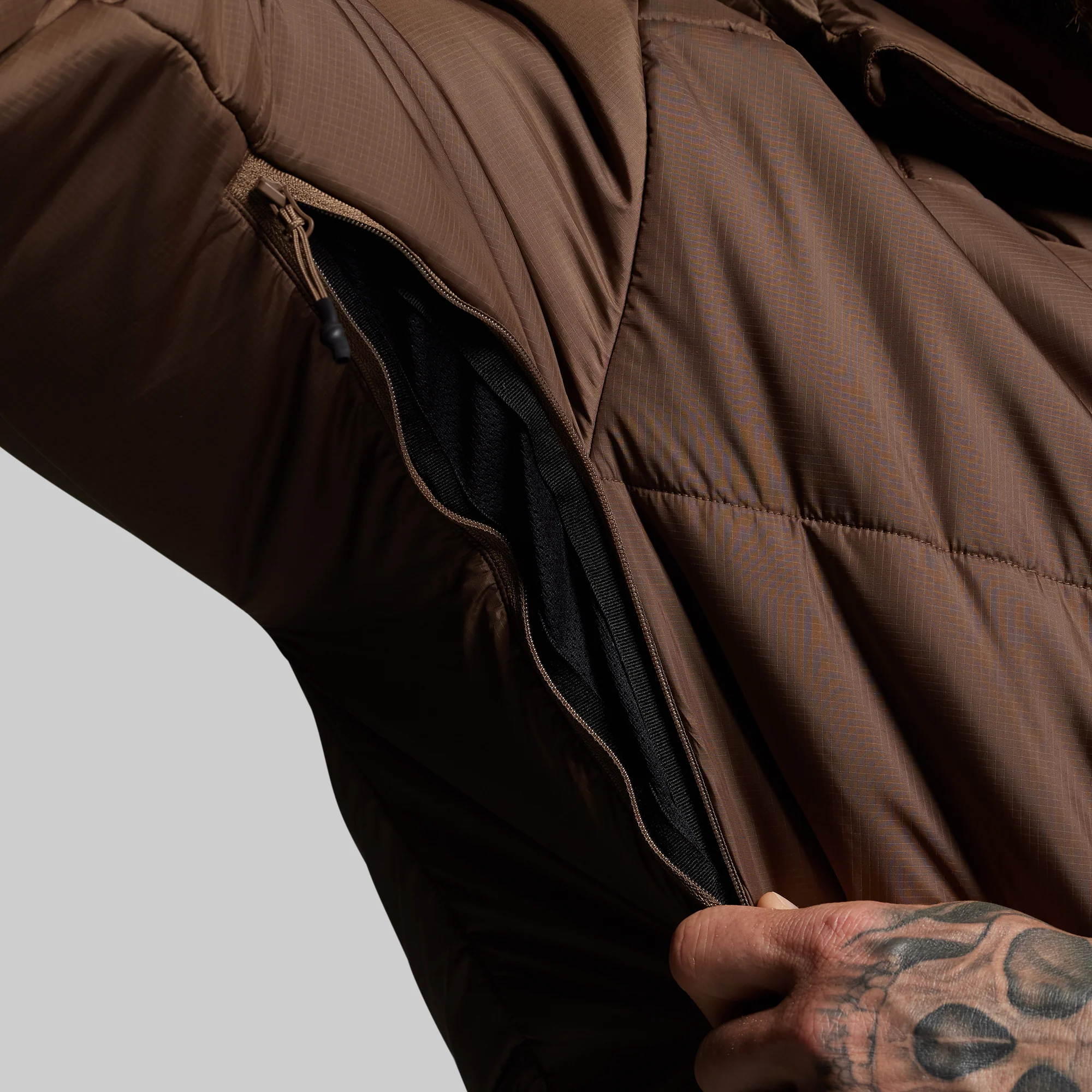 Men's Tundra Jacket 2.0 (Coyote Brown) - Image 7