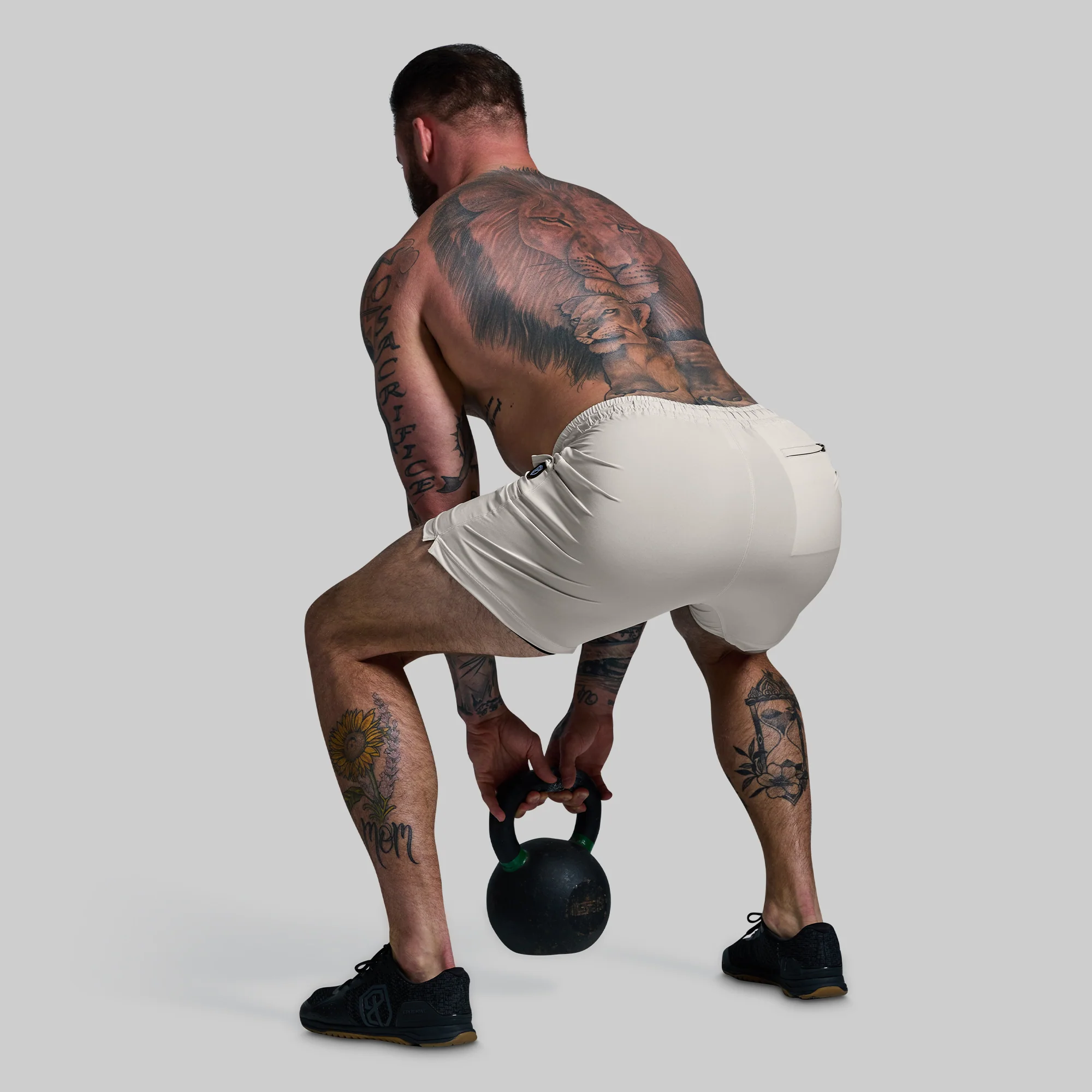 Peak Short (Oatmeal) - Image 7