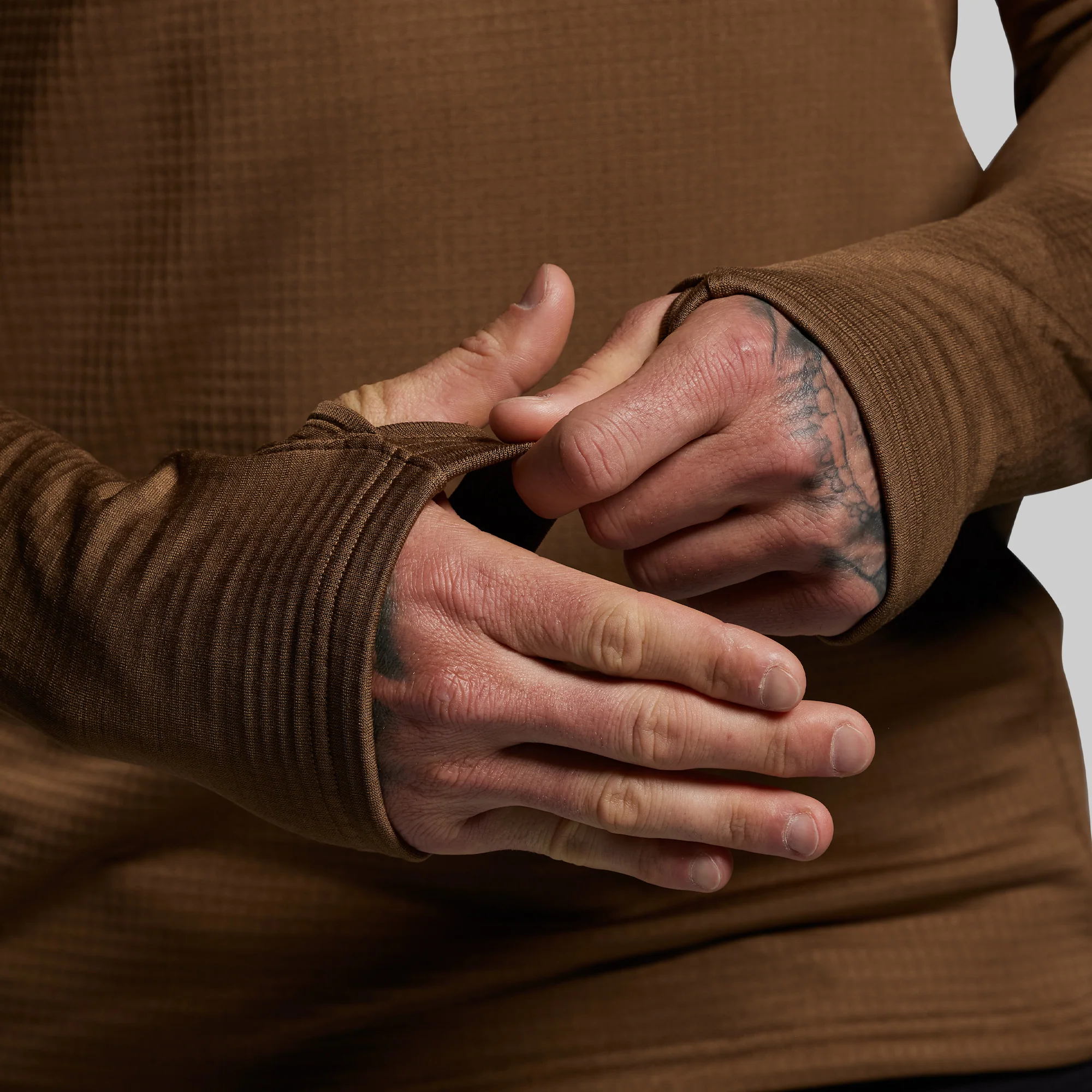 Quiver Grid Fleece Thermal Top (Coyote Brown) - Image 5