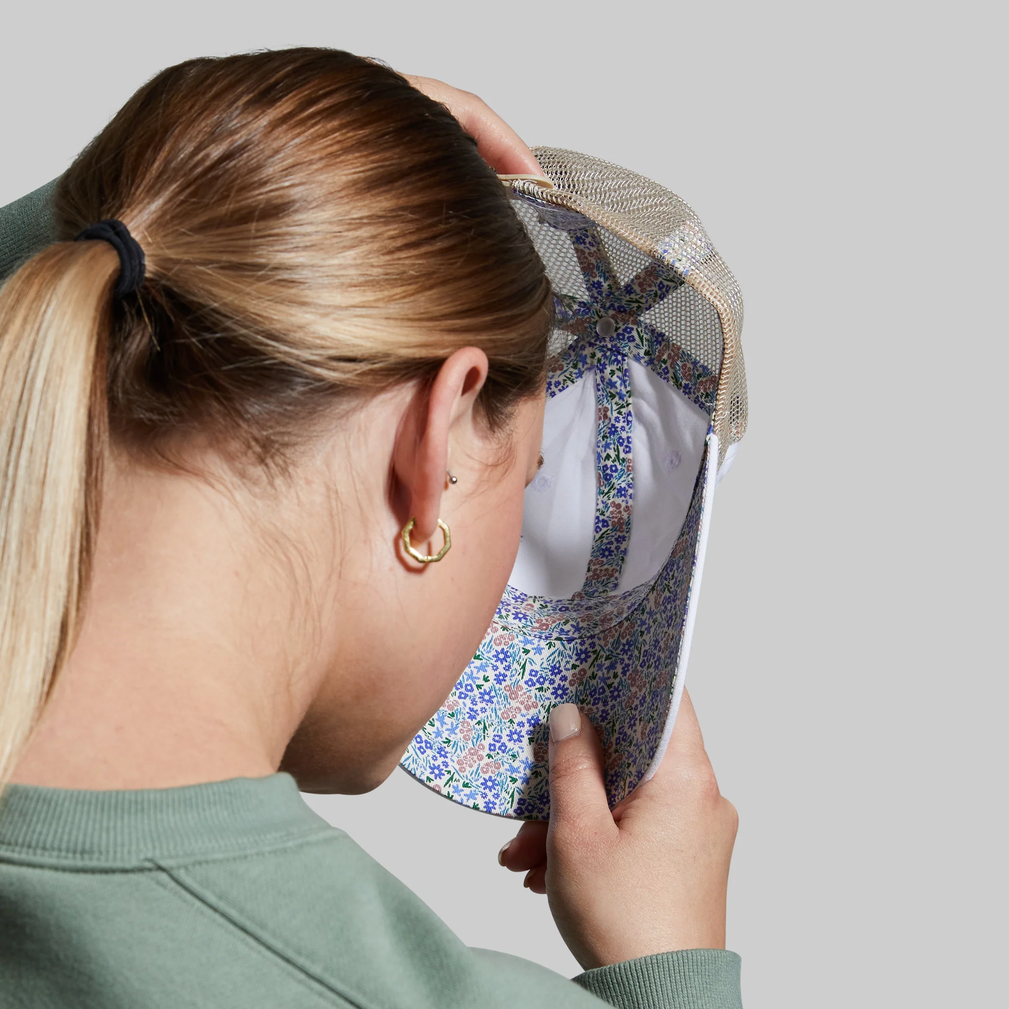 Relax Hat (White/Floral) - Image 2