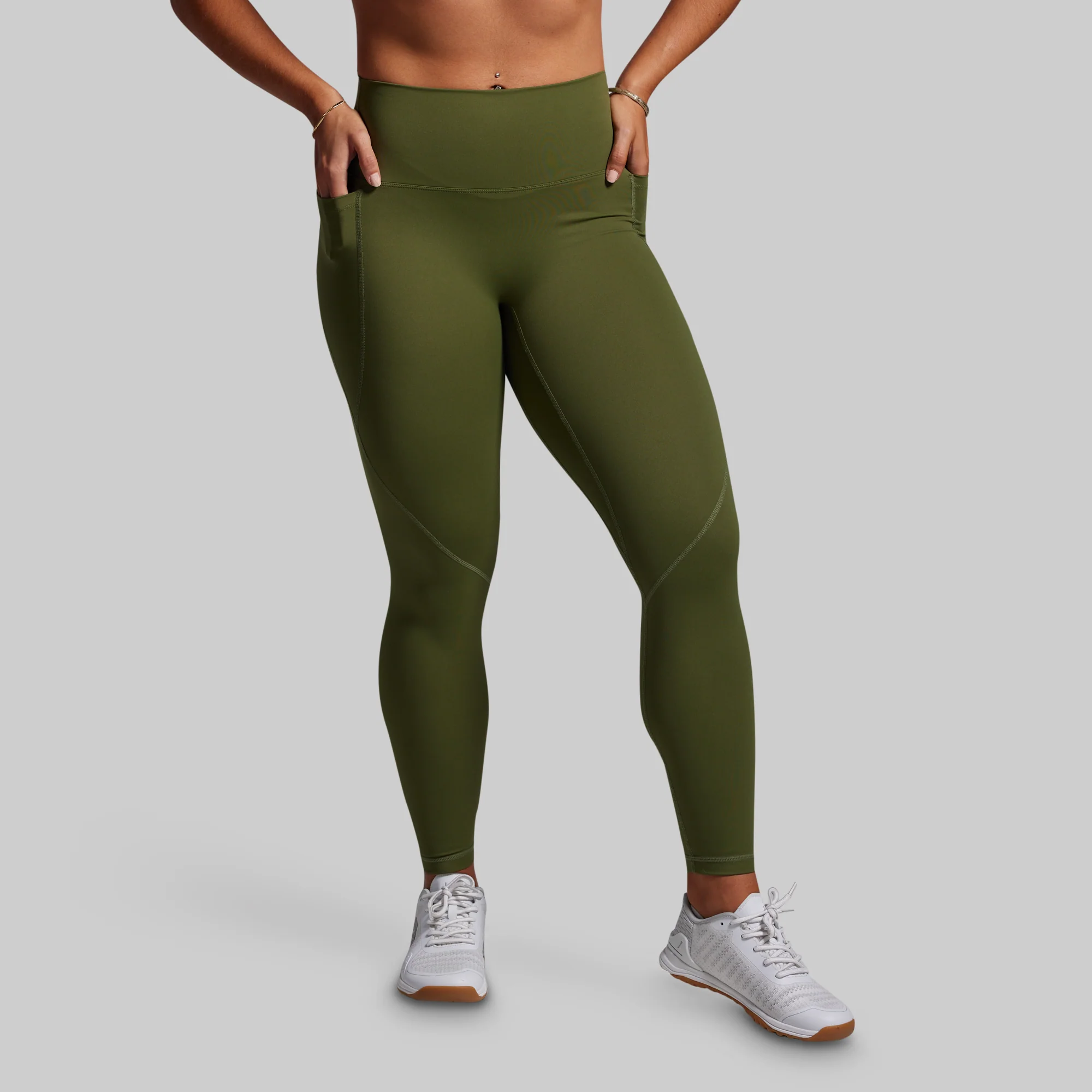 Synergy Legging w/ Pockets 2.0 (Olive) - Image 3