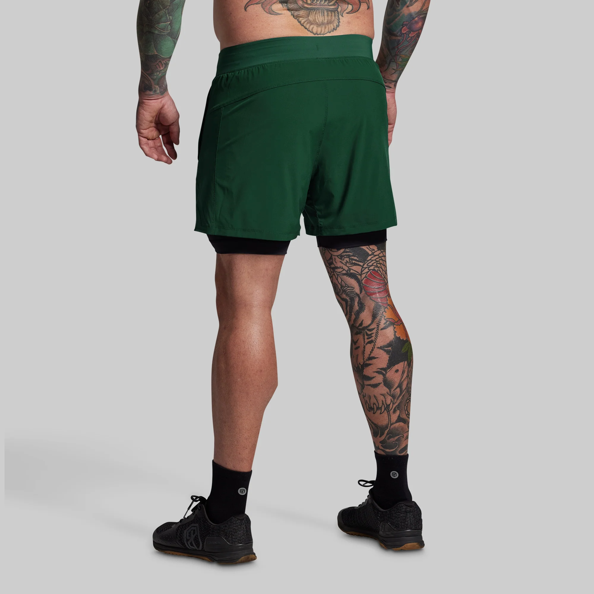 Versatile Short w/ Compression 5" (Grove) - Image 3