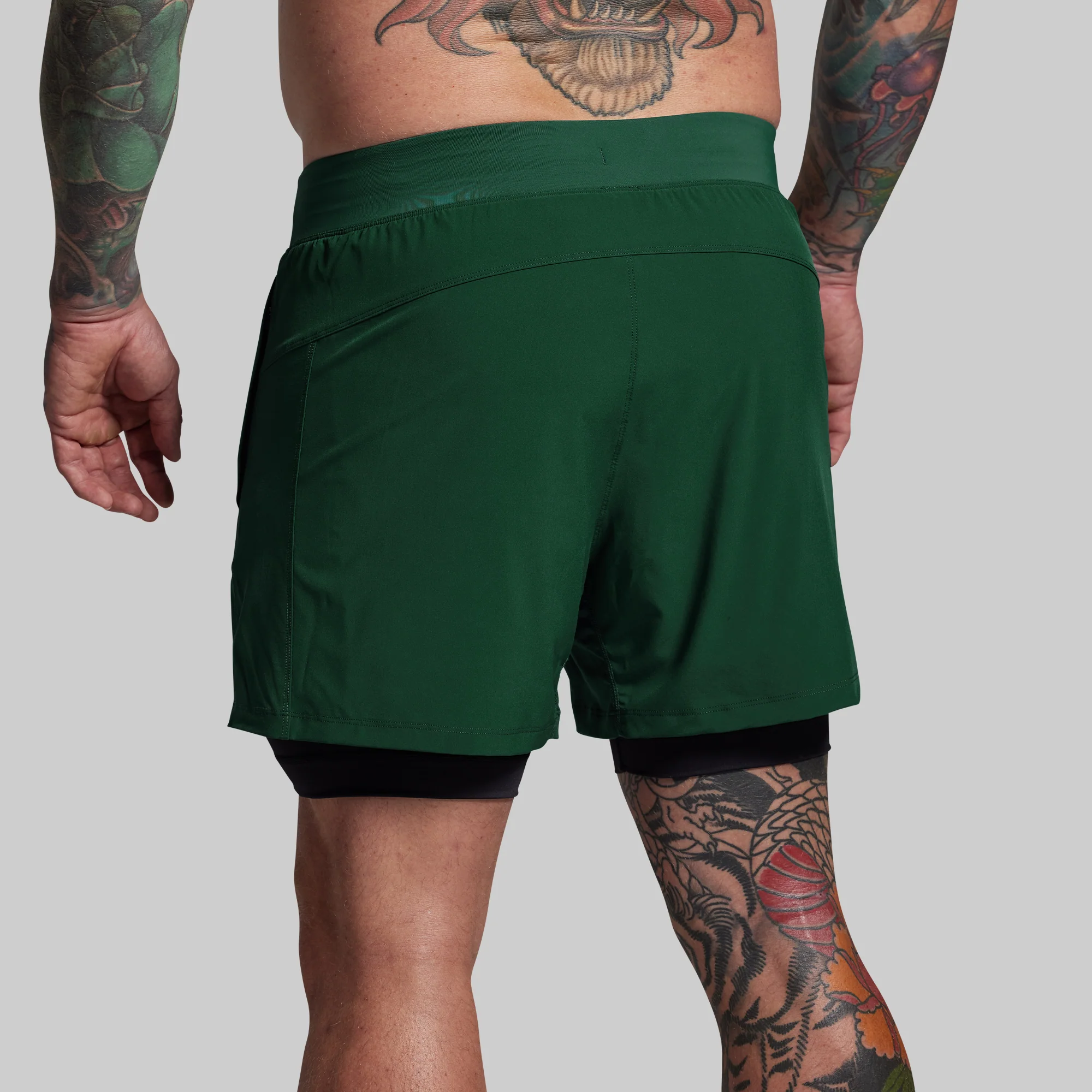 Versatile Short w/ Compression 5" (Grove) - Image 5