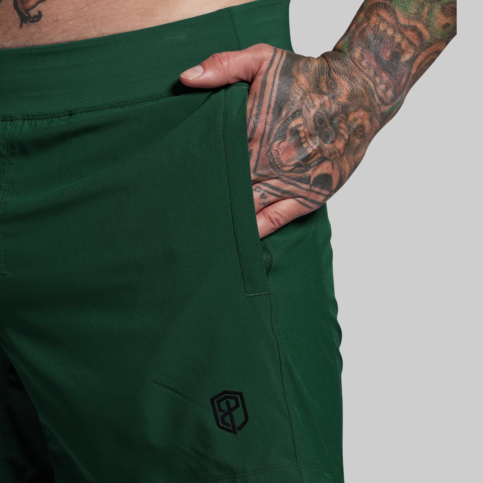 Versatile Short w/ Compression 5" (Grove) - Image 6