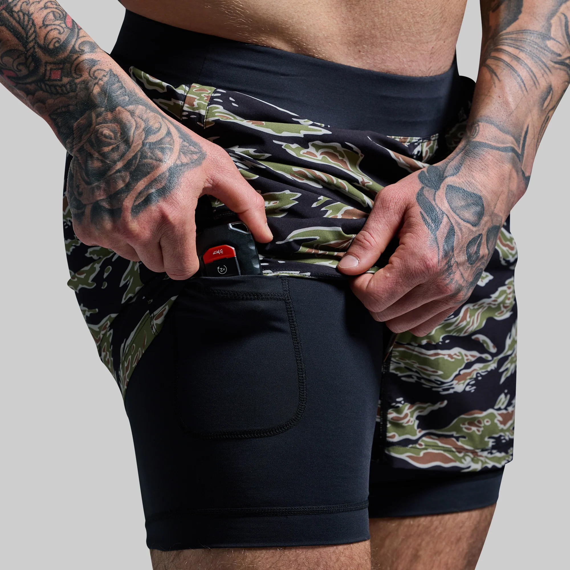 Versatile Short w/ Compression 5" (Jungle Tiger) - Image 2