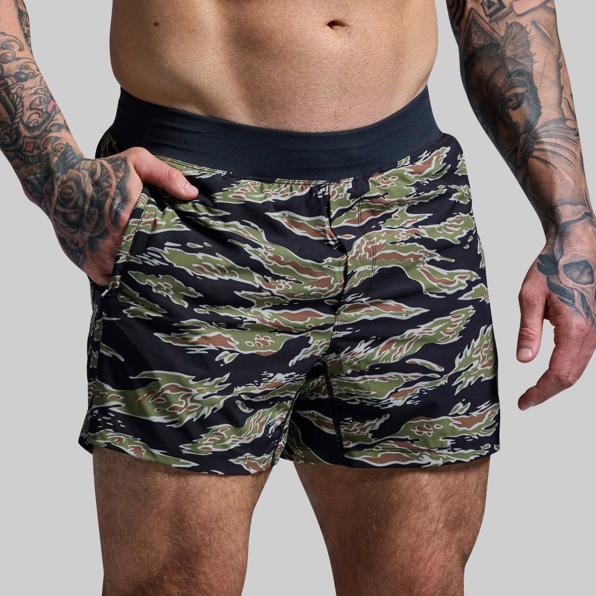 Versatile Short w/ Compression 5" (Jungle Tiger) - Image 4