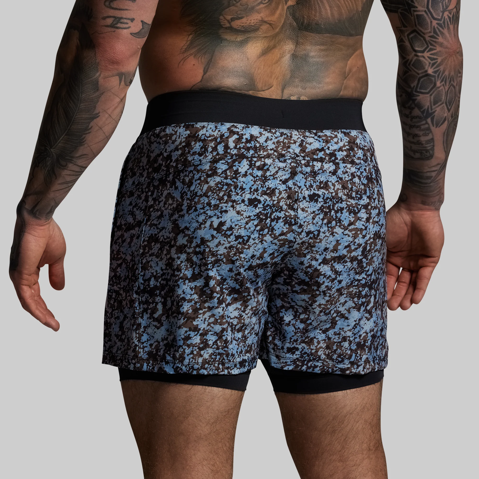 Versatile Short w/ Compression 5" (Speckle) - Image 4