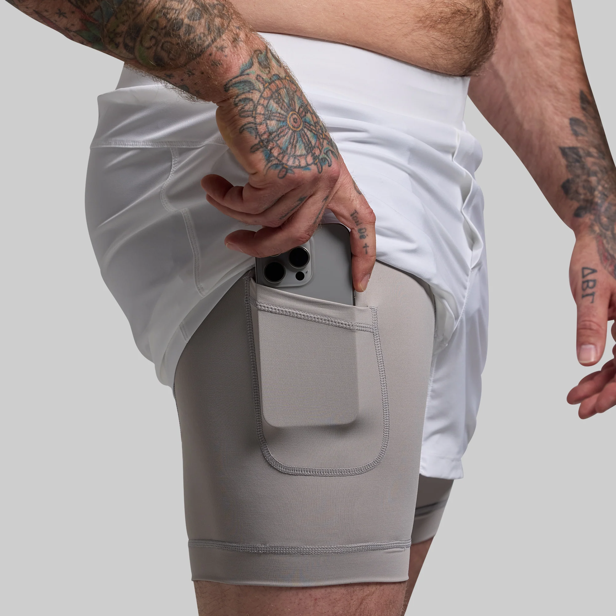 Versatile Short w/ Compression 5" (White) - Image 2