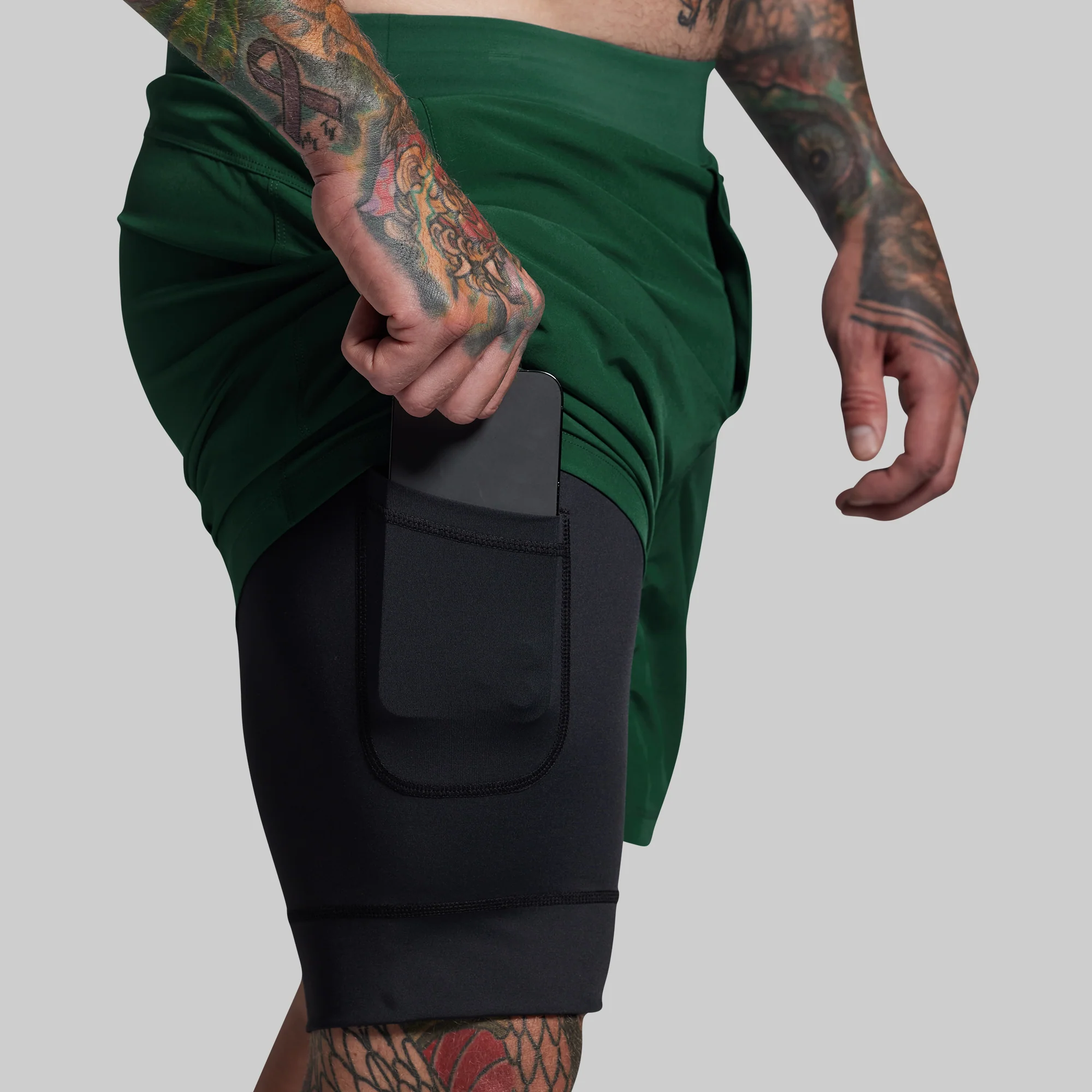 Versatile Short w/ Compression 7" (Grove) - Image 2