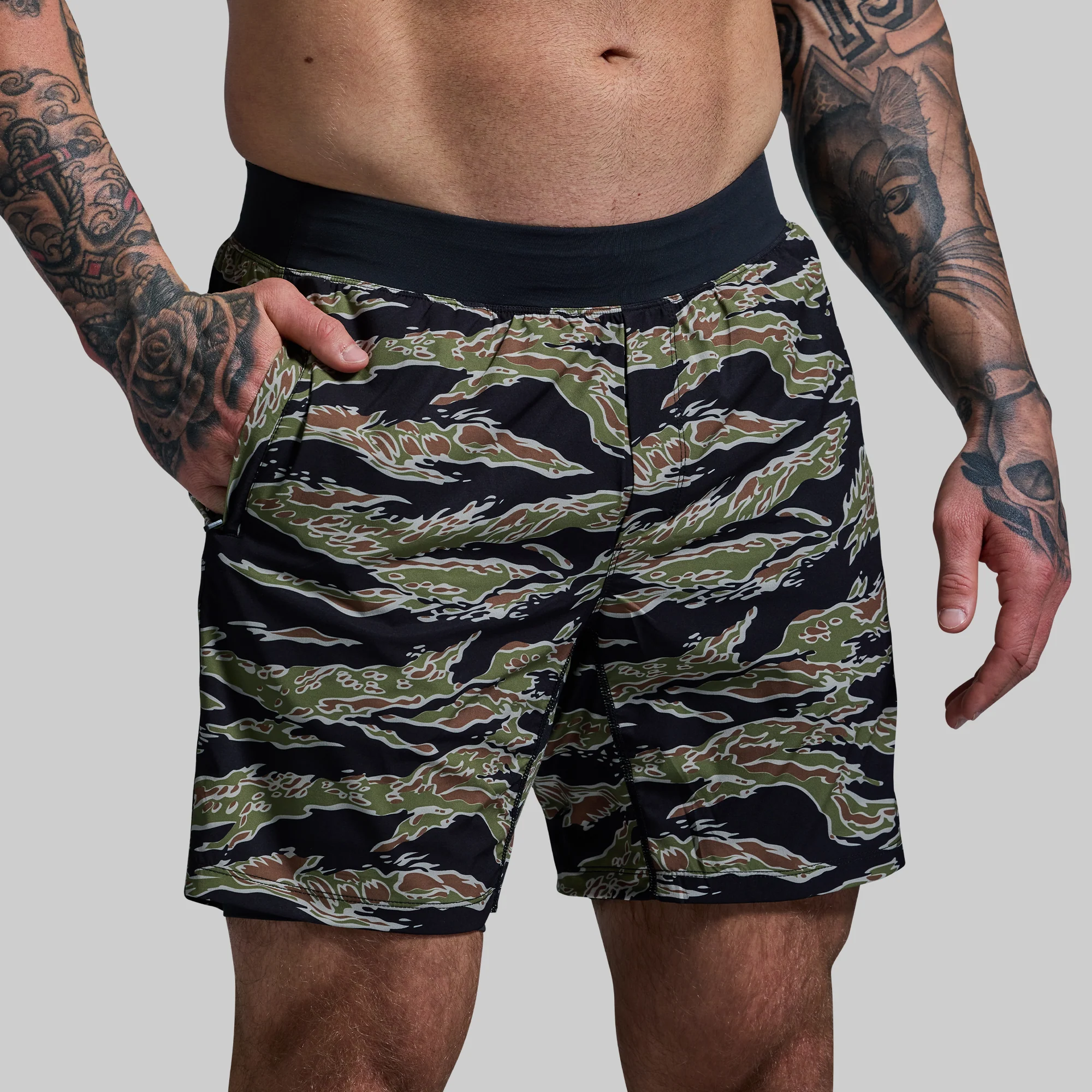Versatile Short w/ Compression 7" (Jungle Tiger) - Image 6