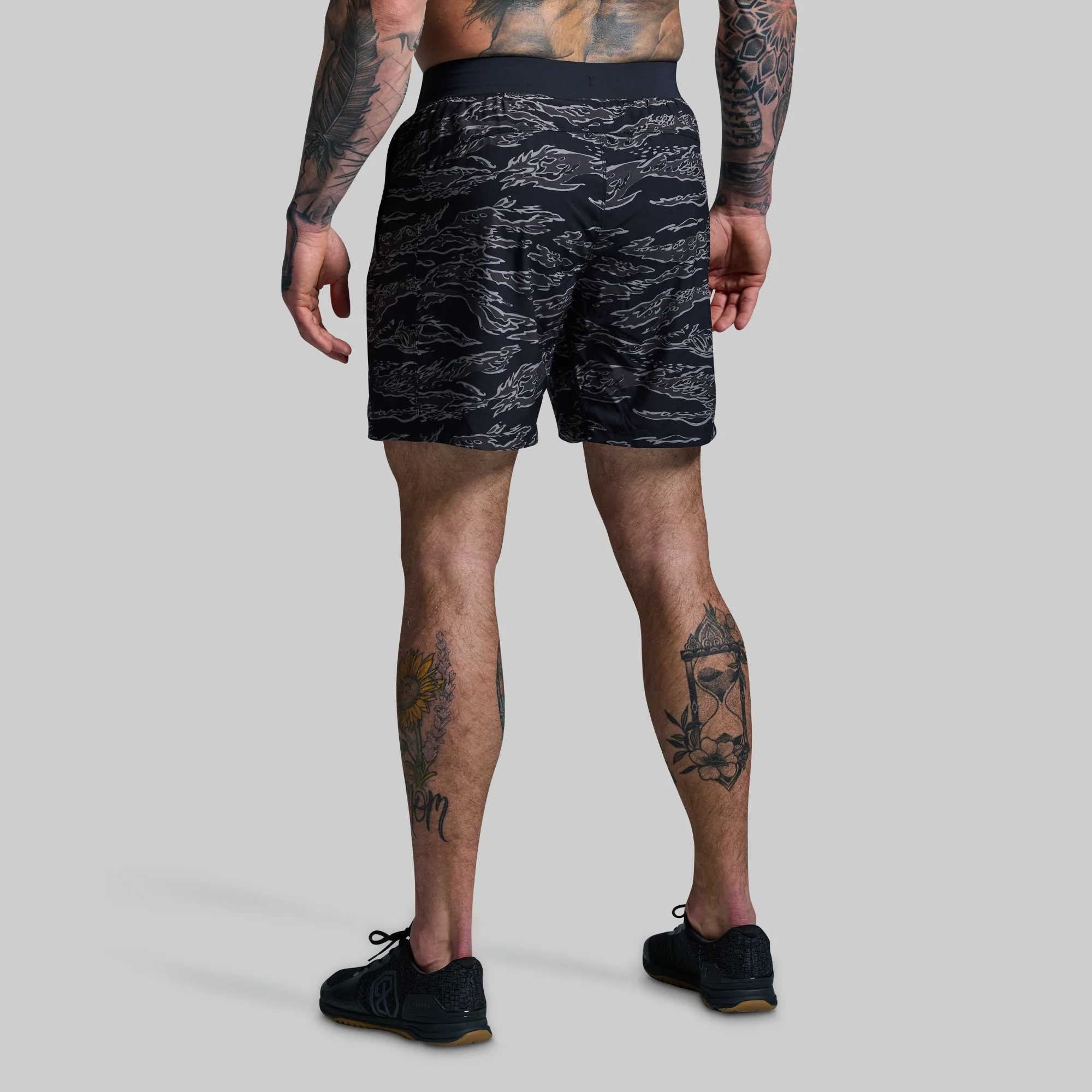 Versatile Short w/ Compression 7" (Night Tiger) - Image 3