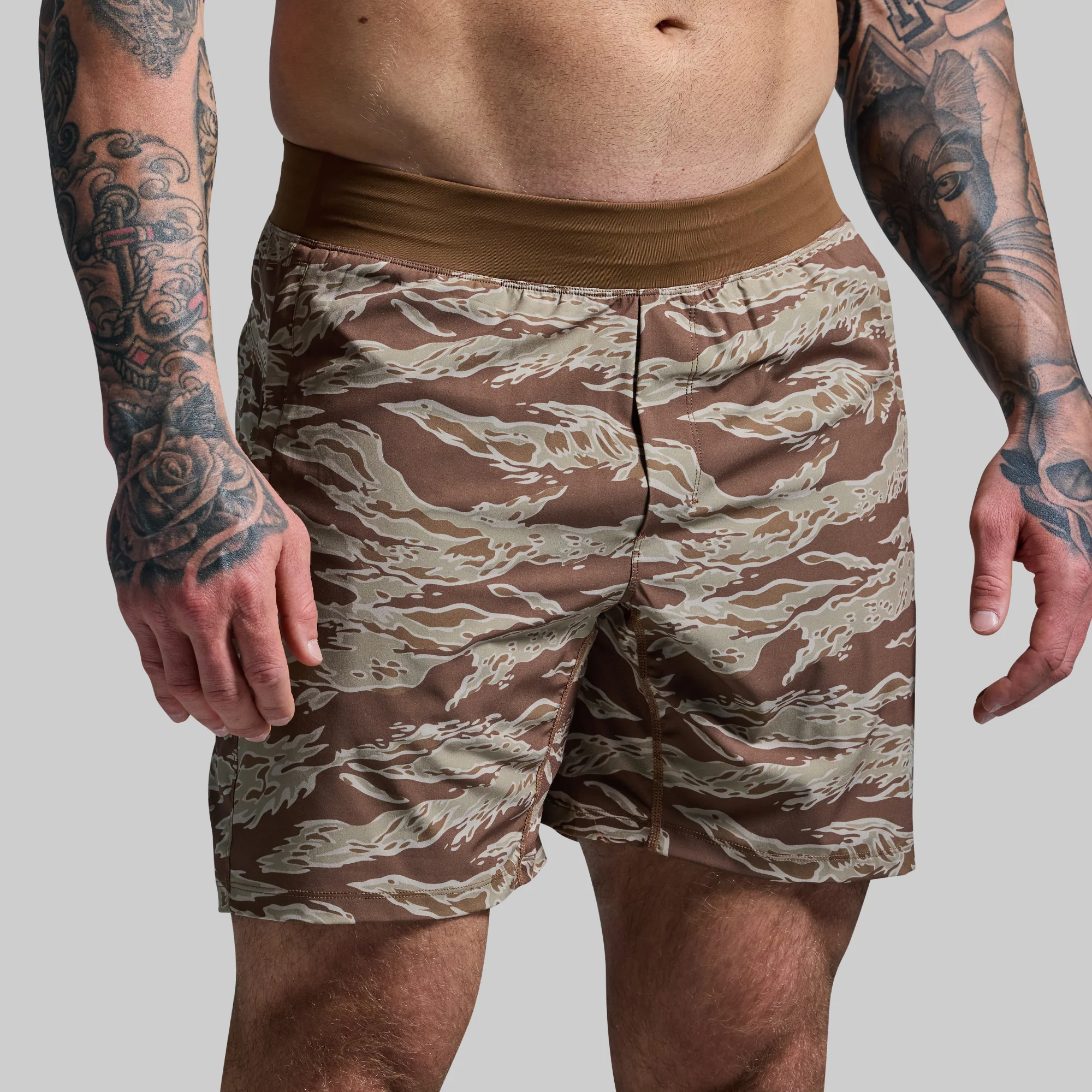 Versatile Short w/ Compression 7" (Sand Tiger) - Image 4