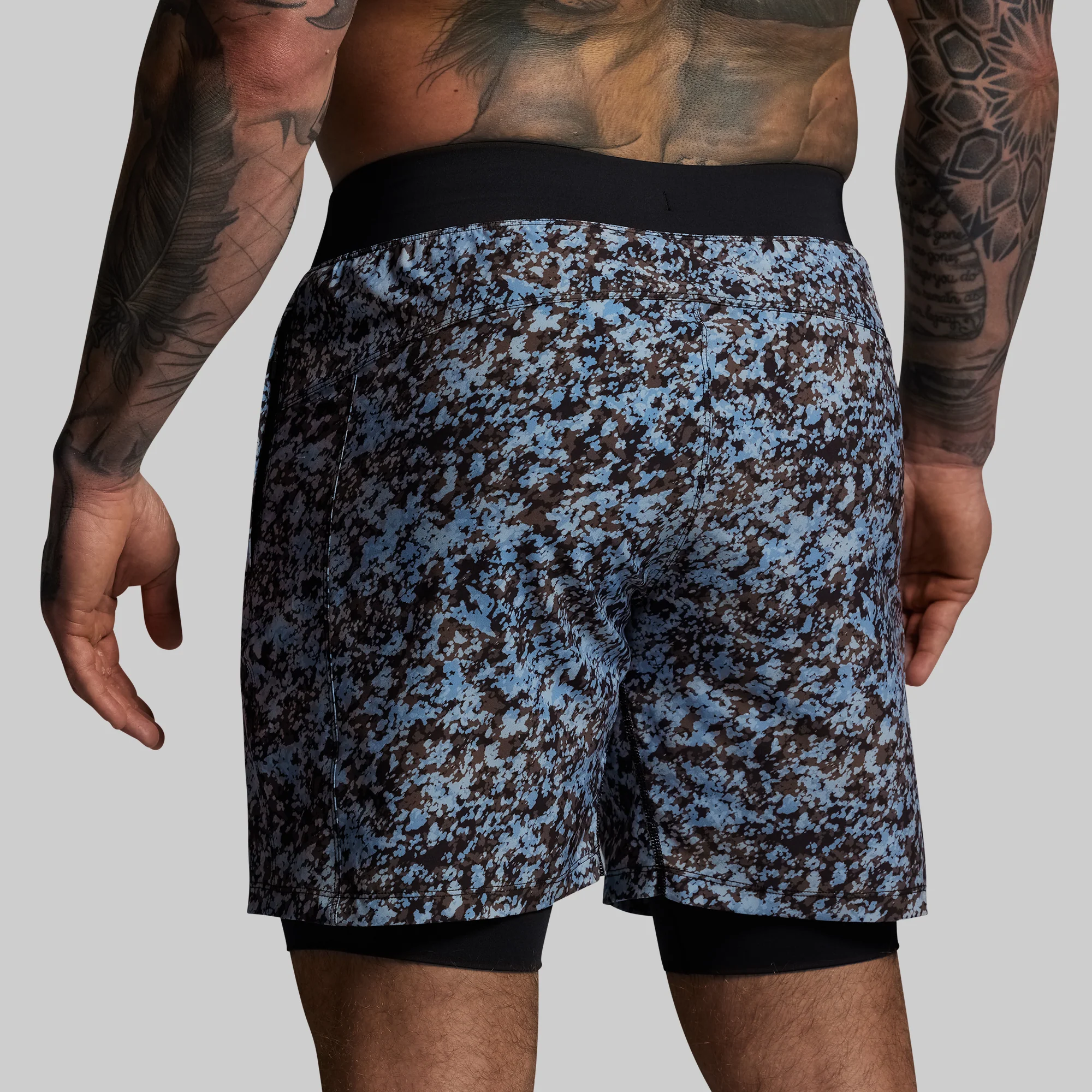 Versatile Short w/ Compression 7" (Speckle) - Image 3