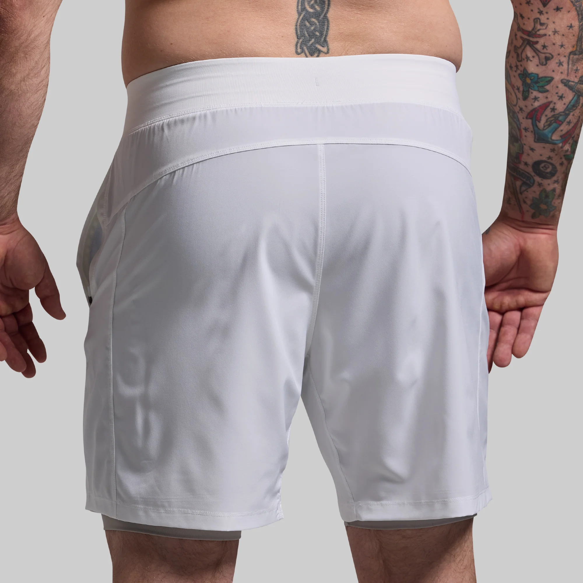 Versatile Short w/ Compression 7" (White) - Image 5
