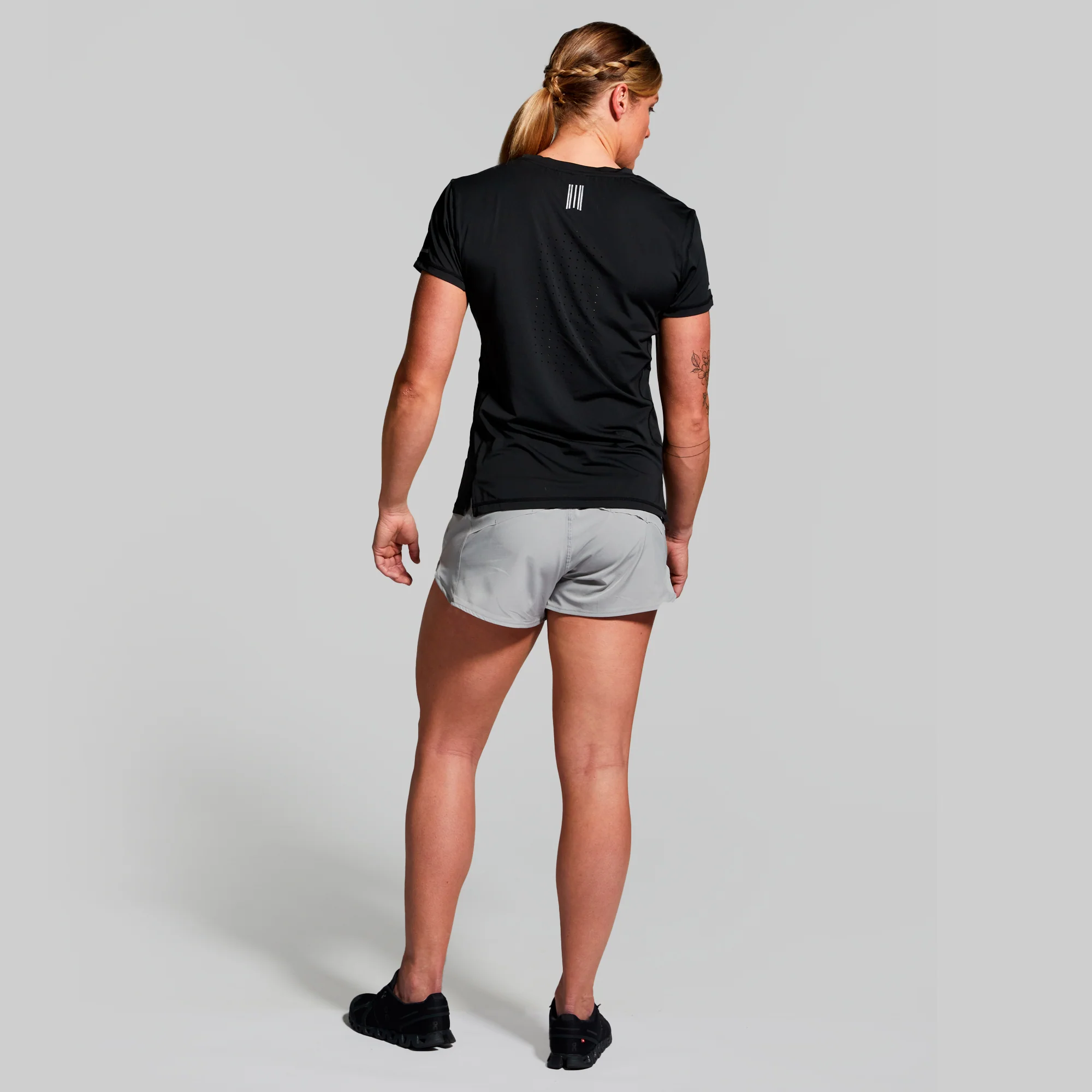 Women's Endurance Shirt (Black) - Image 8
