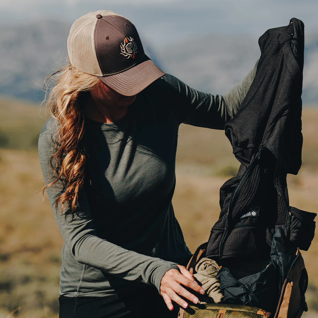 Women's Ridgeline Base Layer Top (Wolf Grey) - Image 7