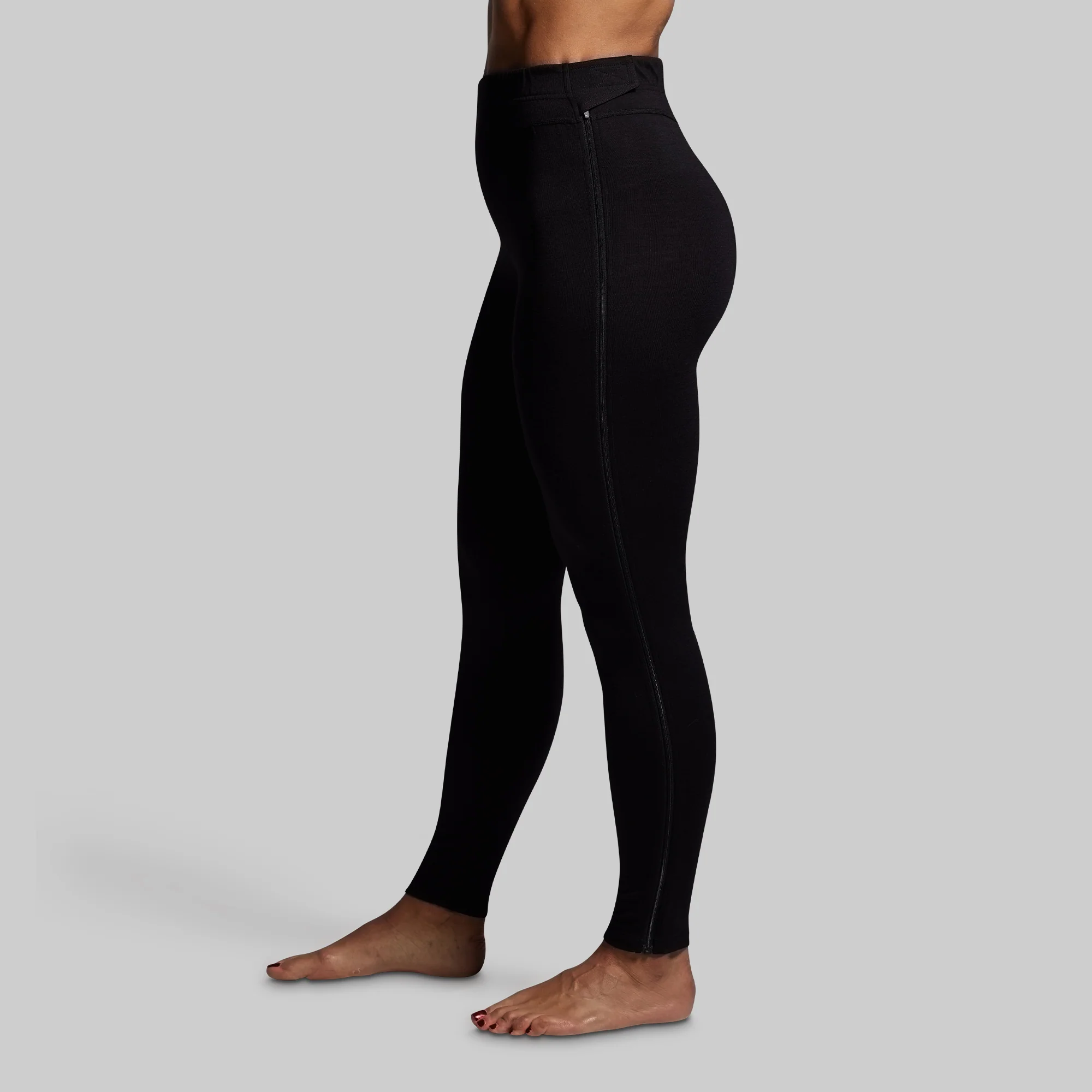 Women's Ridgeline Merino Full Zip Bottom 165 (Black) - Image 3